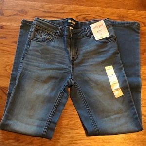 Girls boot cut jeans. Brand new.